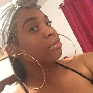 Meet your Posher, Jenae